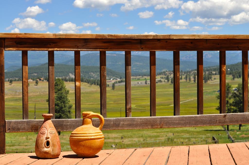 Elkwood Manor Bed & Breakfast Пагоса-Спрингс Экстерьер фото