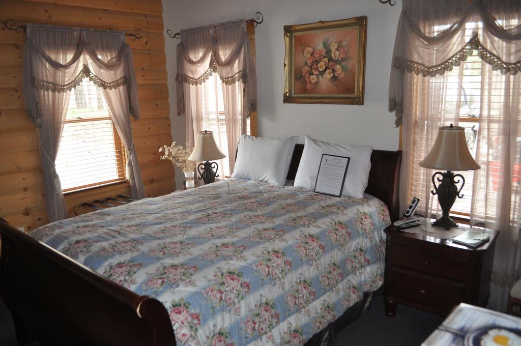 Elkwood Manor Bed & Breakfast Пагоса-Спрингс Экстерьер фото