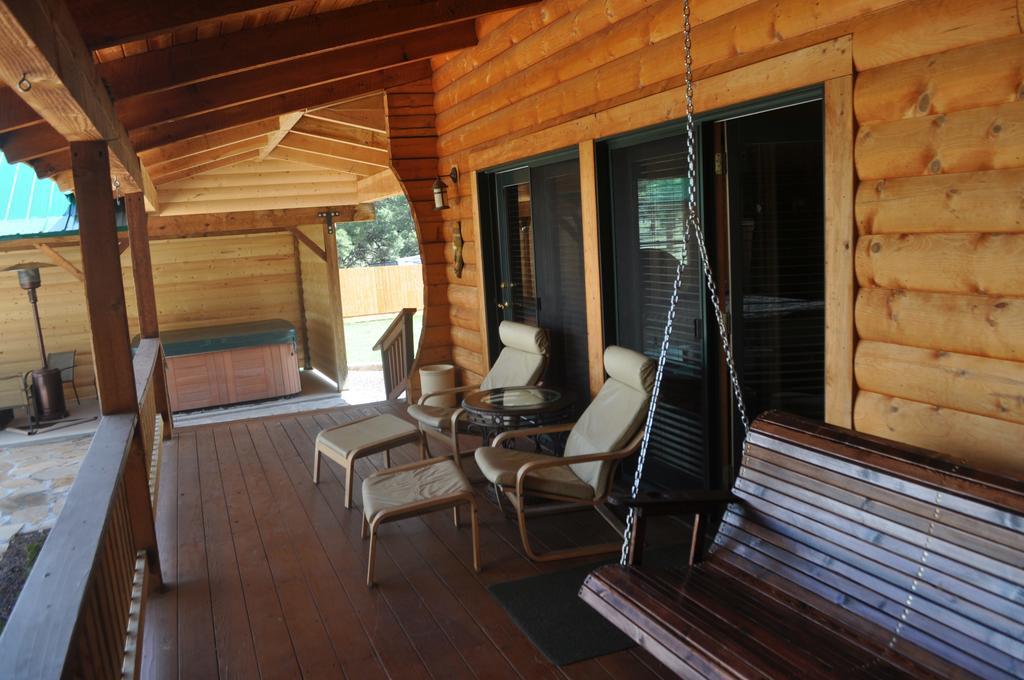 Elkwood Manor Bed & Breakfast Пагоса-Спрингс Экстерьер фото